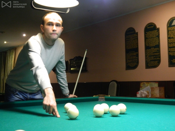 и привел друга Рината